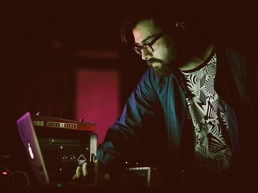 Estreno NNM: adelanto del nuevo compilado de Discos Pegaos
