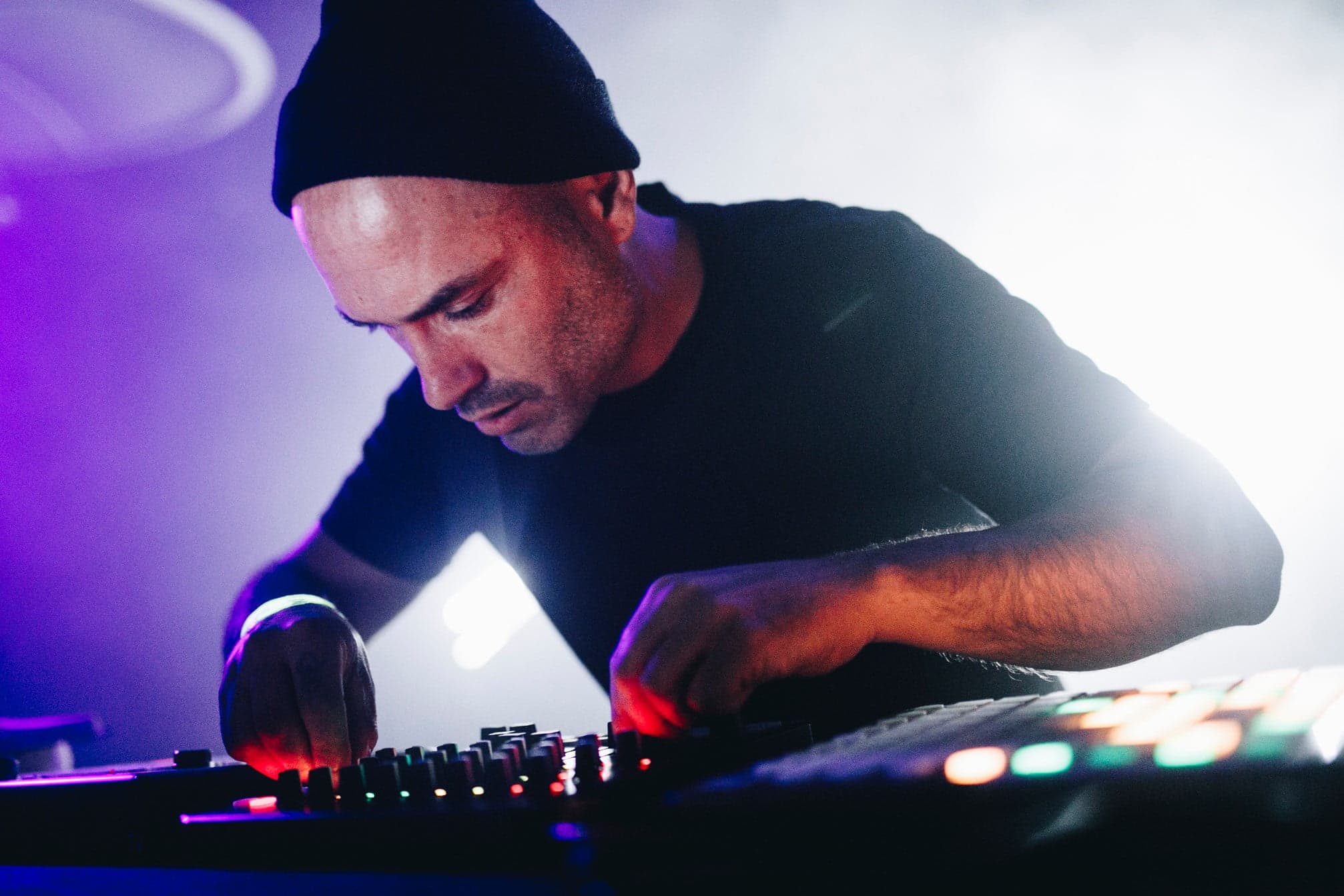 Bruxista estrena single “Interregno”