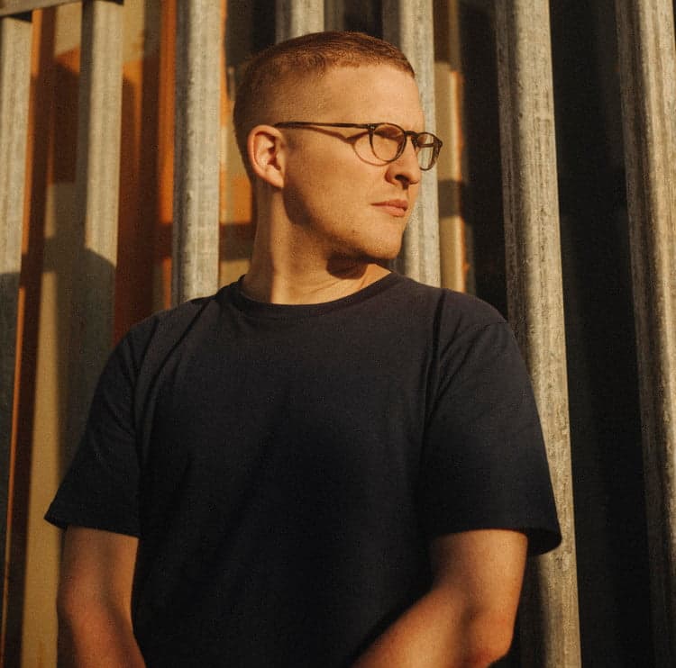 Floating Points estrena nuevas versiones de “Bias”