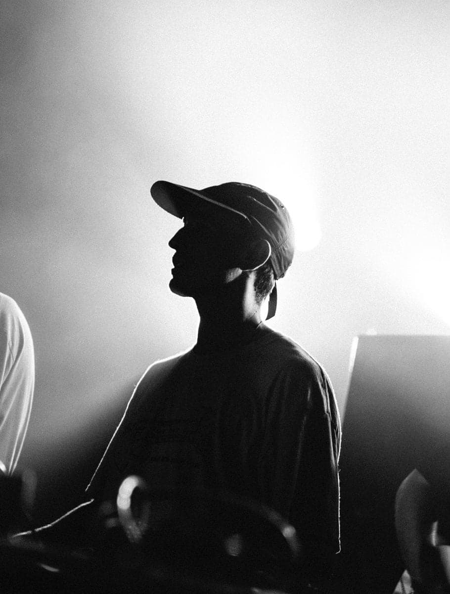 Ross from Friends presenta un adelanto de su nuevo album