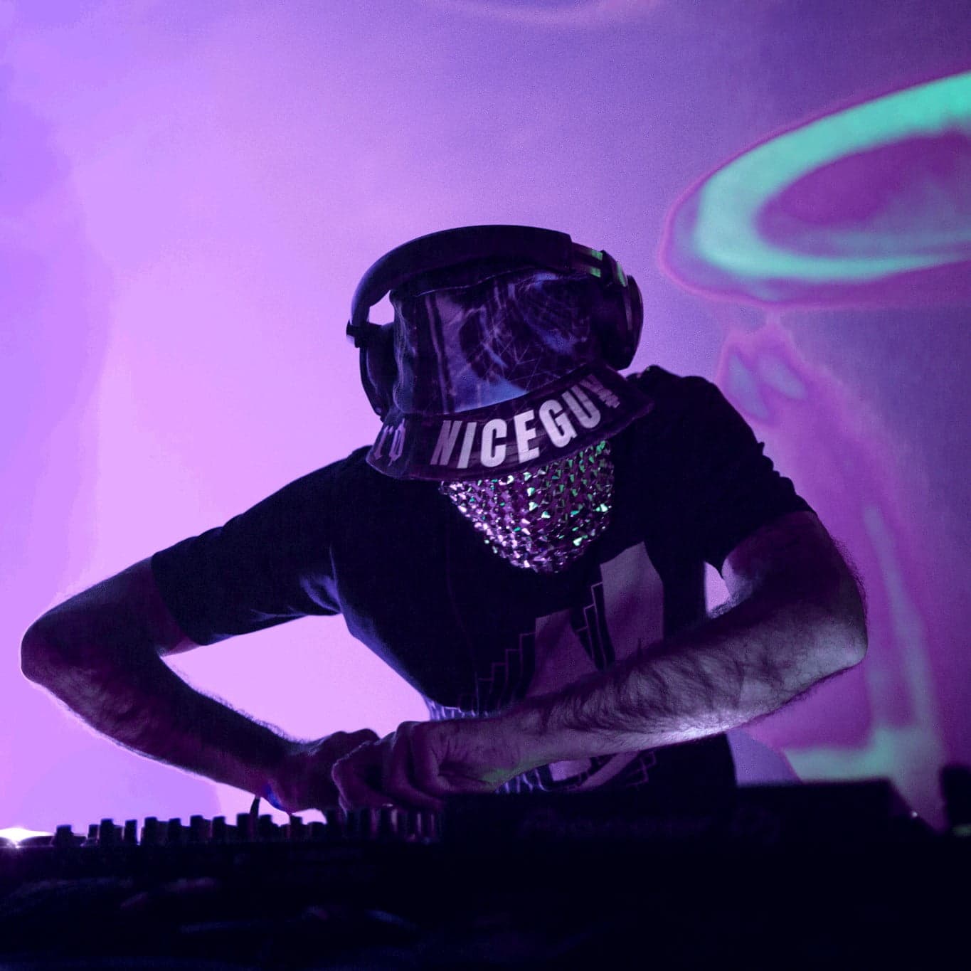 Lukrø – Riddims EP